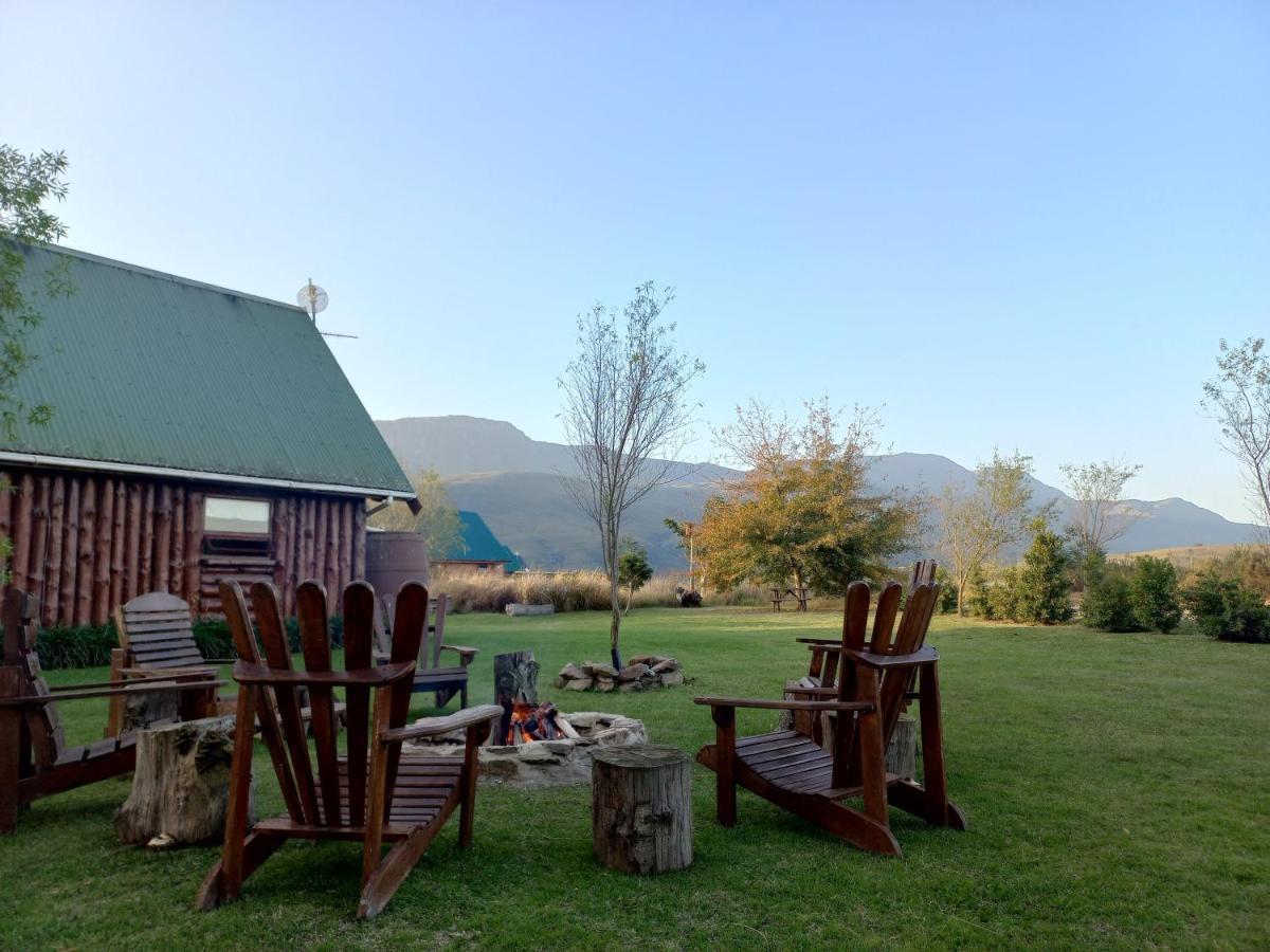 A Log Home At Buffalo Creek Buffeljagsrivier Bagian luar foto