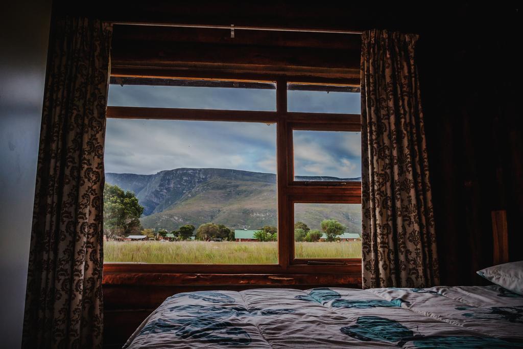 A Log Home At Buffalo Creek Buffeljagsrivier Ruang foto
